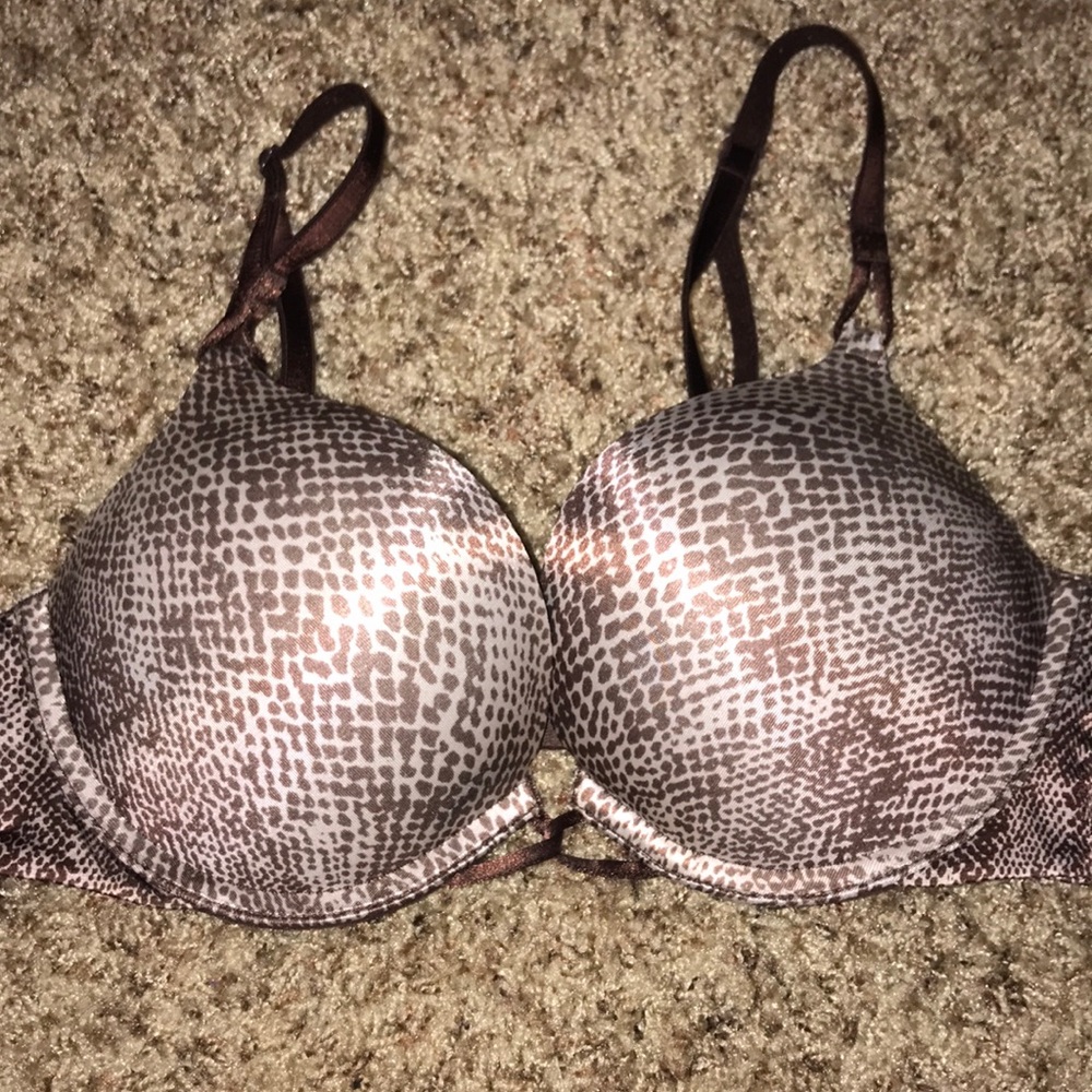VS bombshell bra